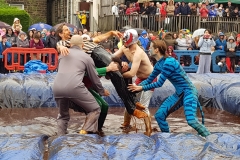 Gravy Wrestling 2018 - lifting the ref 1