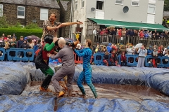 Gravy Wrestling 2018 - lifting the ref 2
